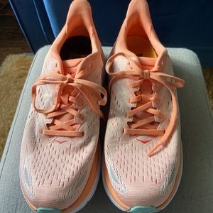 Hoka Clifton 8 running shoes orange/coral